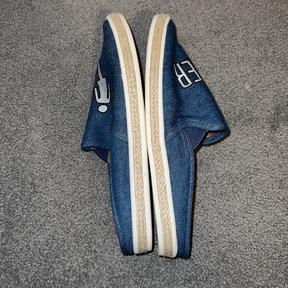 Aerosoles embroidered Girl Power Fun For All Slip On Sneaker Women’9 - Picture 12 of 12